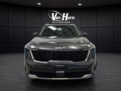 Used 2025 Kia Sorento EX w/ EX Panoramic Sunroof Package image 12