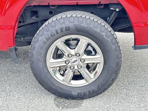 Used 2025 Ford F150 XLT w/ Equipment Group 301A Standard AWD/4WD image 12