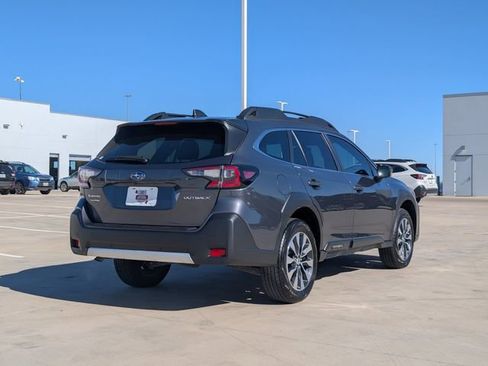 Certified 2025 Subaru Outback Limited image 5