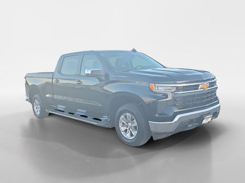 Used 2024 Chevrolet Silverado 1500 LT w/ Protection Package image 9