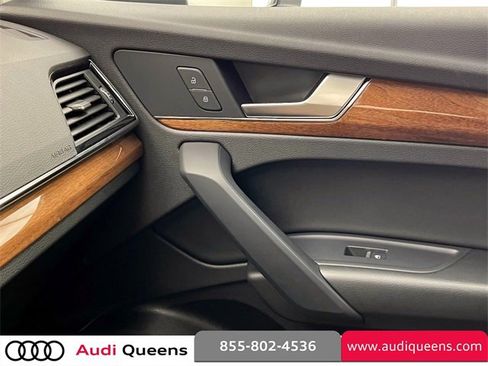 Certified 2023 Audi Q5 2.0T Premium w/ Convenience Package image 33