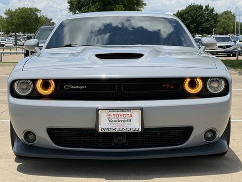 Used 2021 Dodge Challenger R/T Scat Pack w/ Dynamics Package RWD image 8