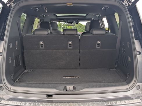 Used 2026 Nissan Armada PRO-4X AWD/4WD image 20