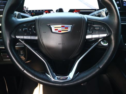 Used 2024 Cadillac Escalade V w/ LPO, ONYX Package image 15