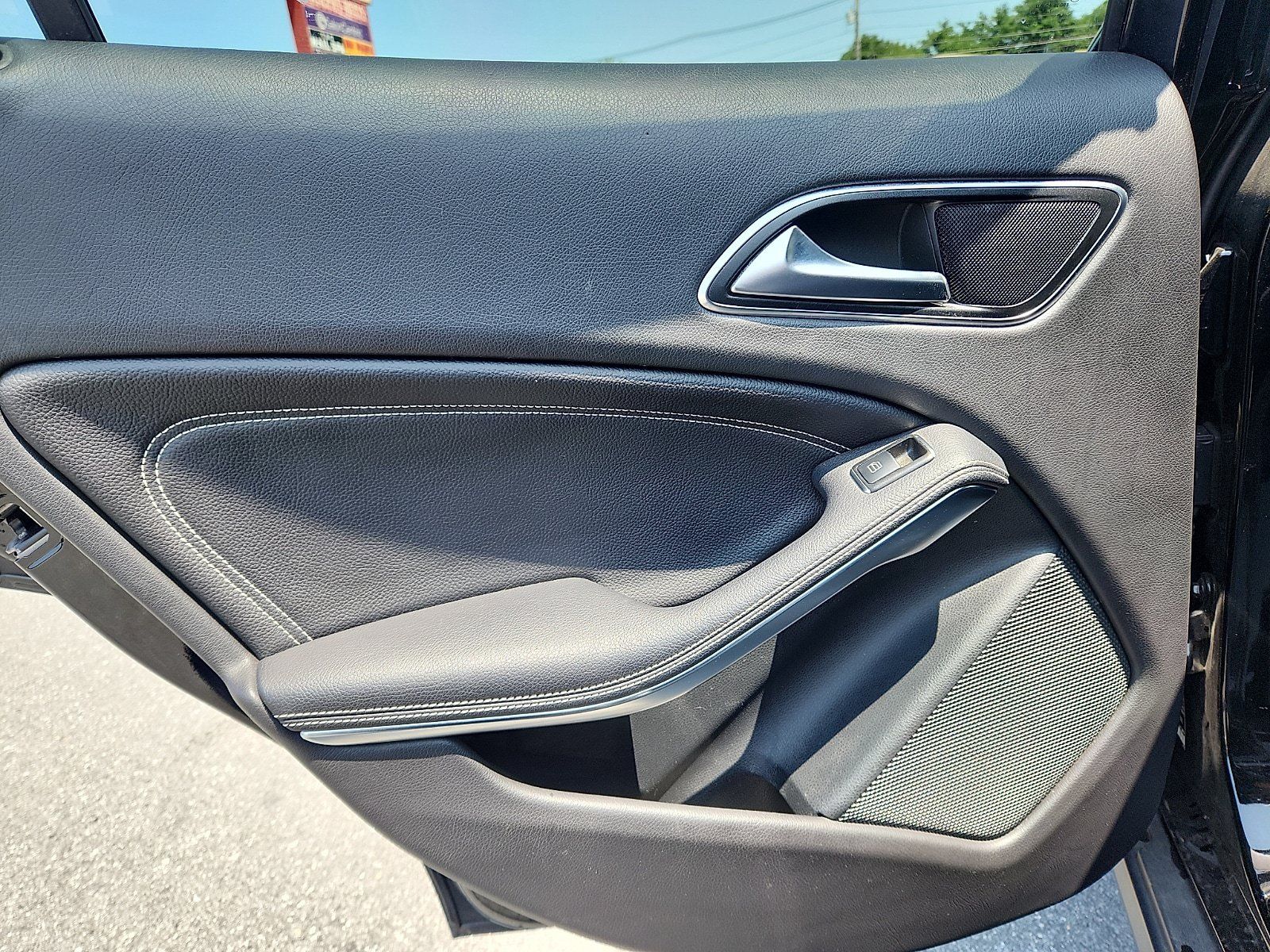 Used 2018 Mercedes-Benz GLA 250 4MATIC image 27