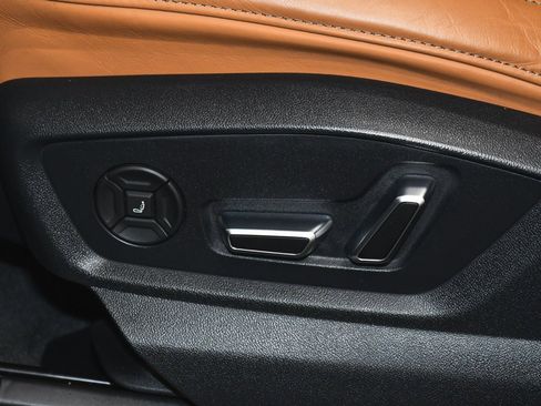 Used 2024 Audi RS Q8 w/ Black Optic Package image 73