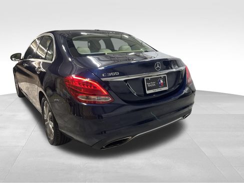Used 2016 Mercedes-Benz C 300 Sedan image 7