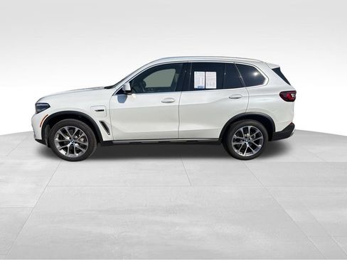 Used 2022 BMW X5 xDrive45e AWD/4WD image 4