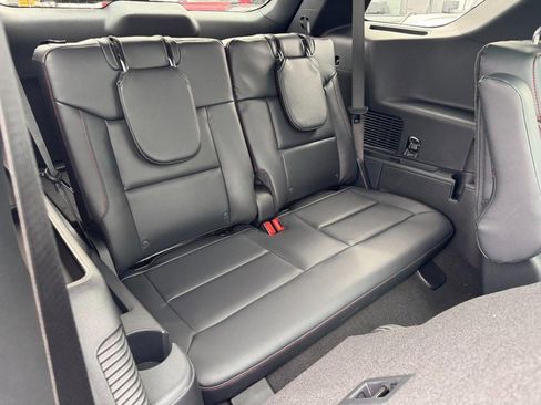 New 2026 Ford Explorer ST-Line image 7