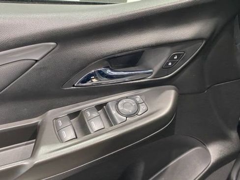 Used 2023 Chevrolet Bolt LT image 15