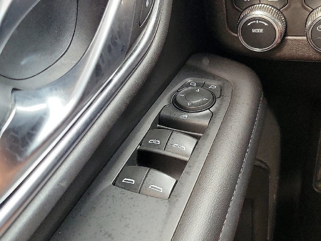 Used 2022 GMC Yukon SLE AWD/4WD image 13