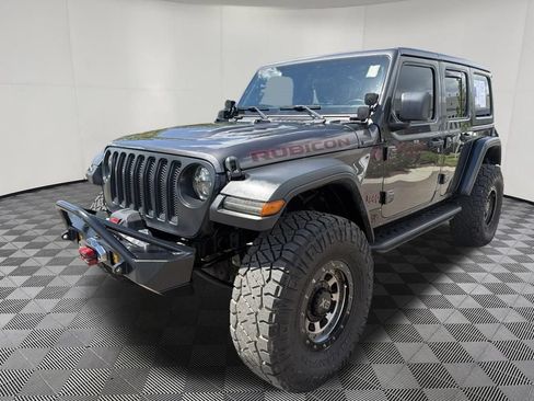 Used 2019 Jeep Wrangler Unlimited Rubicon w/ Cold Weather Group AWD/4WD image 3