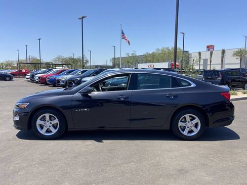 Used 2023 Chevrolet Malibu LT FWD image 4
