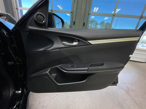 Used 2018 Honda Civic EX-T image 24