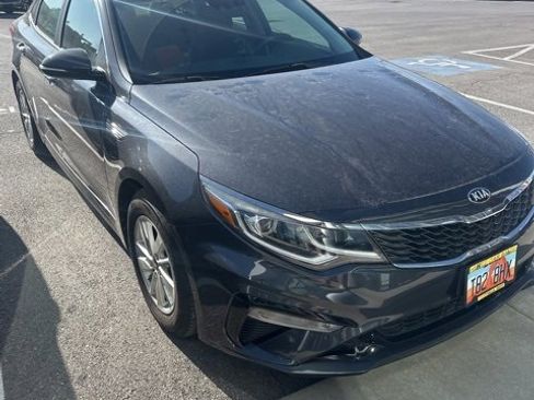 Used 2019 Kia Optima LX image 4