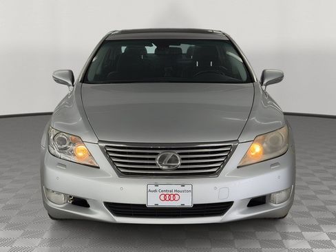 Used 2011 Lexus LS 460 L w/ Luxury Pkg RWD image 6