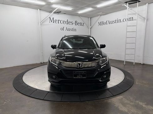 Used 2019 Honda HR-V EX-L image 2