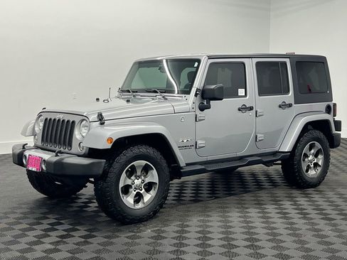 Used 2017 Jeep Wrangler Unlimited Sahara w/ Connectivity Group image 1