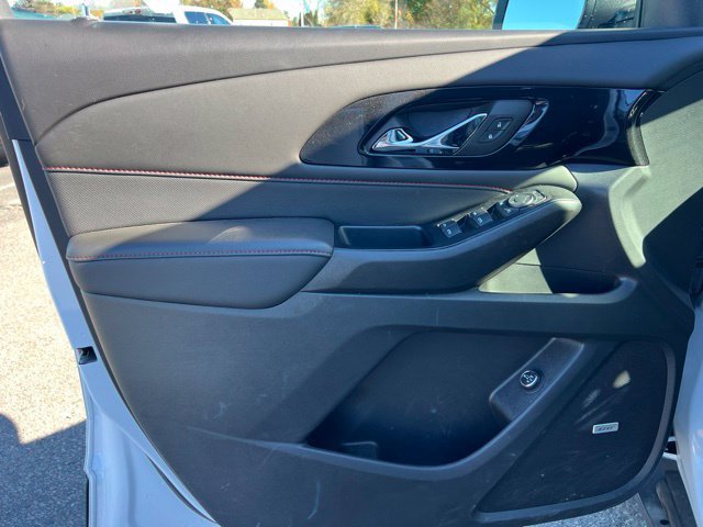 Used 2023 Chevrolet Traverse RS w/ LPO, Floor Liner Package AWD/4WD image 22
