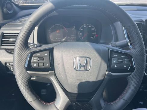 New 2026 Honda Ridgeline Black Edition image 9