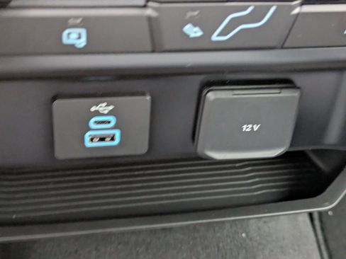 New 2026 Ford F250 XLT w/ F-250 >10K GVWR Package image 22