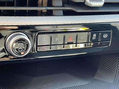 New 2026 Ford Explorer Active image 29