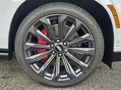 New 2026 Cadillac Escalade ESV V image 9