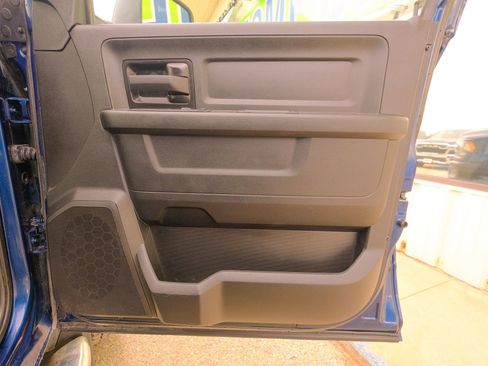 Used 2024 RAM 3500 Tradesman image 16