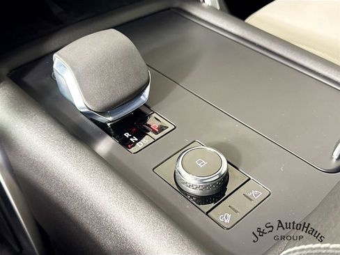 Used 2022 Land Rover Discovery S R-Dynamic AWD/4WD image 22