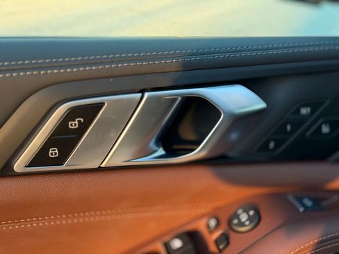 New 2026 BMW X5 xDrive40i w/ M Sport Package image 11