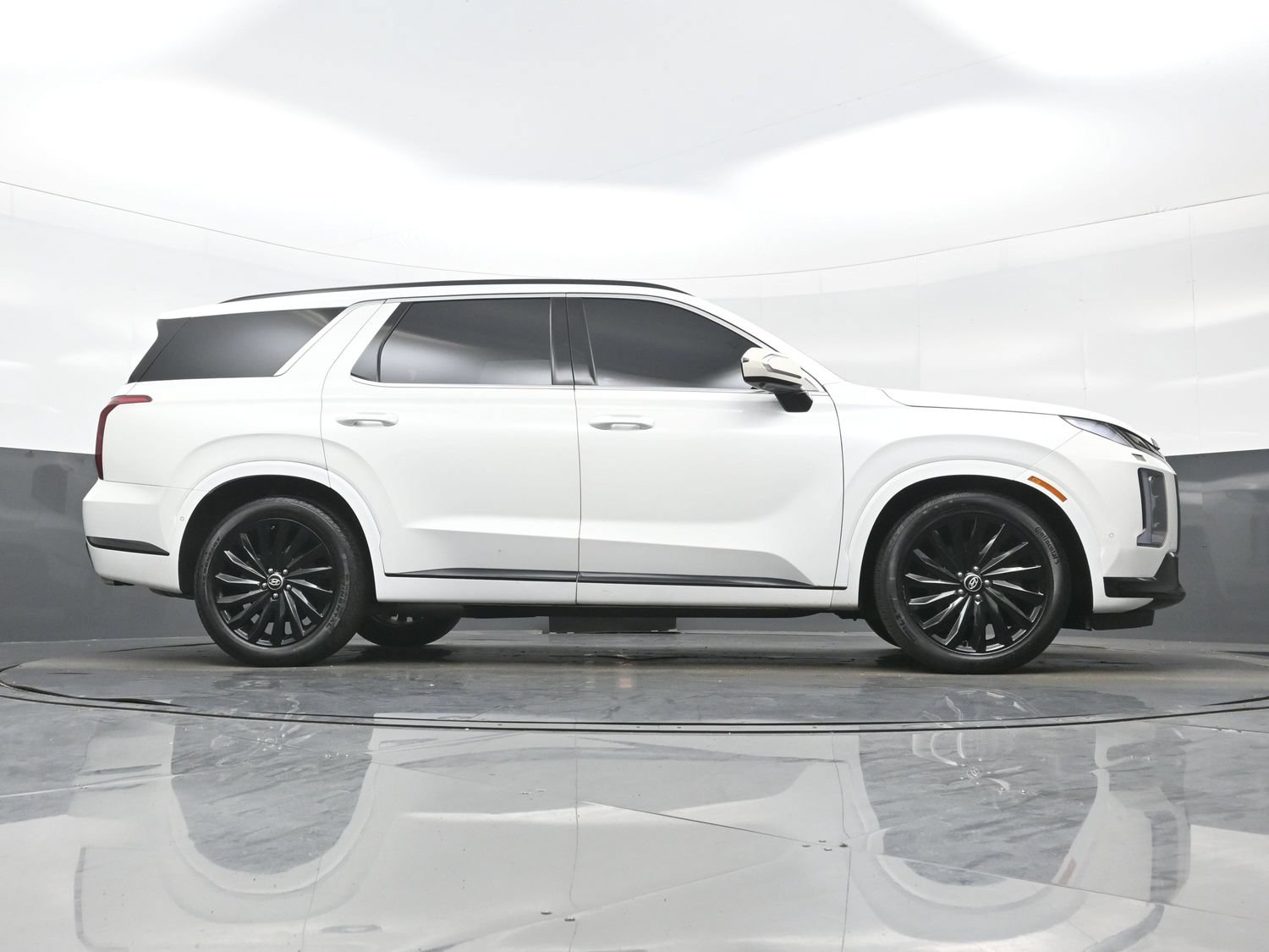 Certified 2024 Hyundai Palisade Calligraphy AWD/4WD image 34