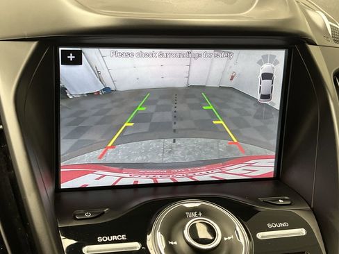 Certified 2018 Ford Escape Titanium w/ Ford Safe & Smart Package image 6