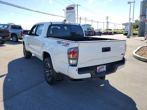 Certified 2023 Toyota Tacoma TRD Sport w/ Advanced Technology Package AWD/4WD image 3