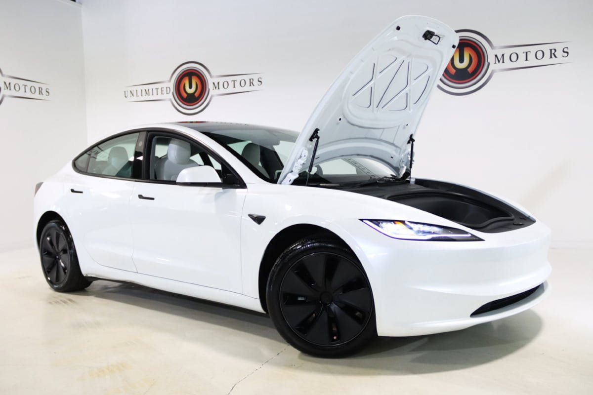 Used 2025 Tesla Model 3 Long Range RWD image 26