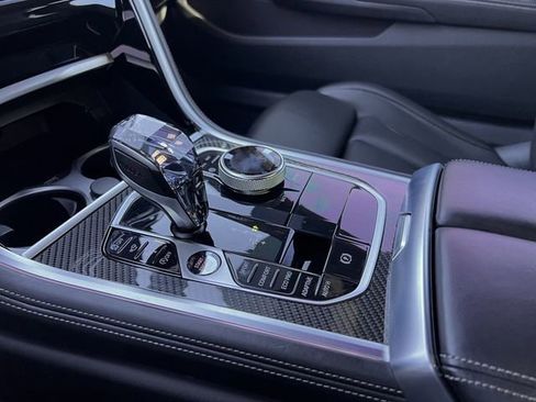 Used 2023 BMW M850i xDrive Coupe image 19