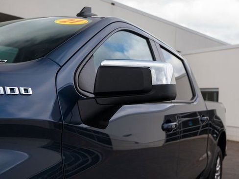 Used 2021 Chevrolet Silverado 1500 LT image 13