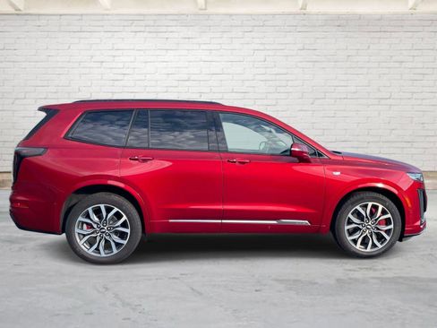 Certified 2024 Cadillac XT6 Sport w/ Platinum Package AWD/4WD image 2