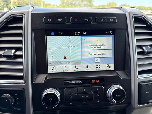 Used 2018 Ford F350 King Ranch w/ King Ranch Ultimate Package AWD/4WD image 37