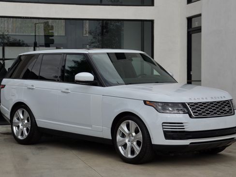 Used 2019 Land Rover Range Rover Supercharged image 9