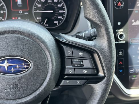 Used 2025 Subaru Crosstrek 2.5i Premium AWD/4WD image 15