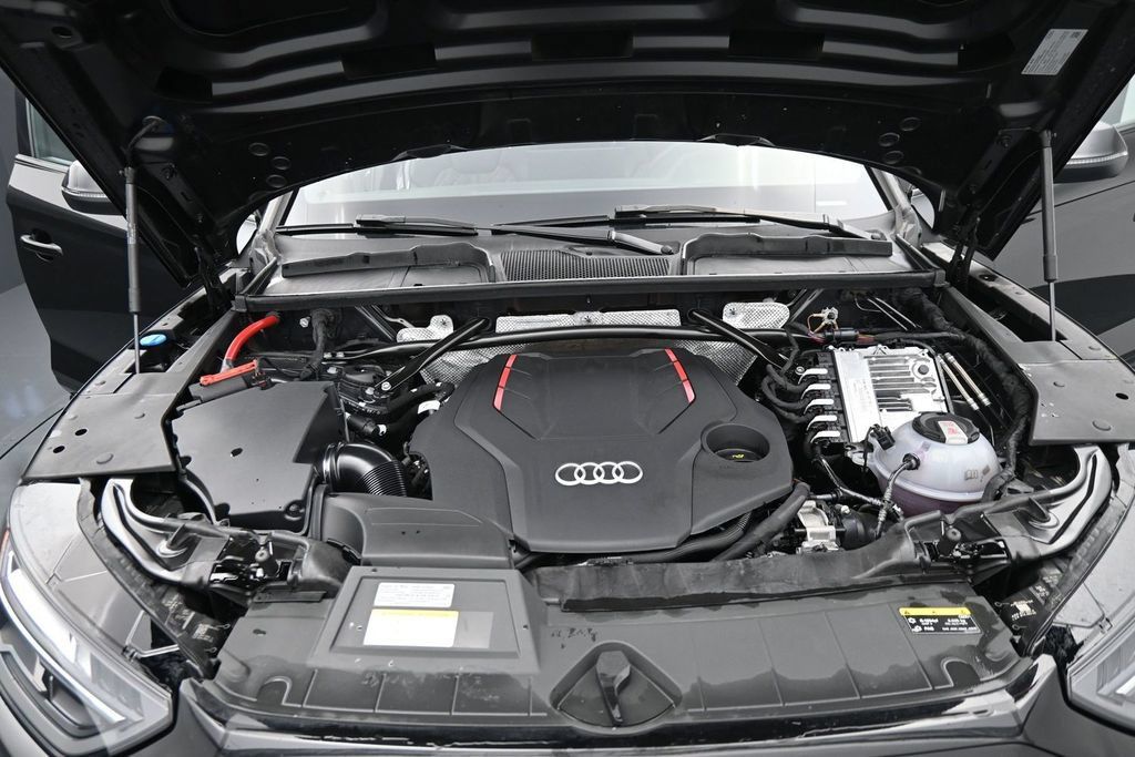 Used 2024 Audi SQ5 Premium Plus AWD/4WD image 25