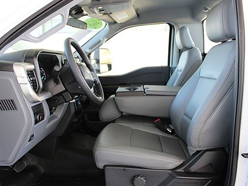 Used 2025 Ford F350 XL w/ XL Driver Assist Package image 12