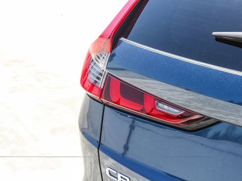 Certified 2025 Honda CR-V EX image 7
