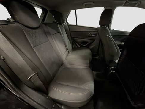 Used 2020 Chevrolet Trax LS w/ Tint and Cruise Package FWD image 27