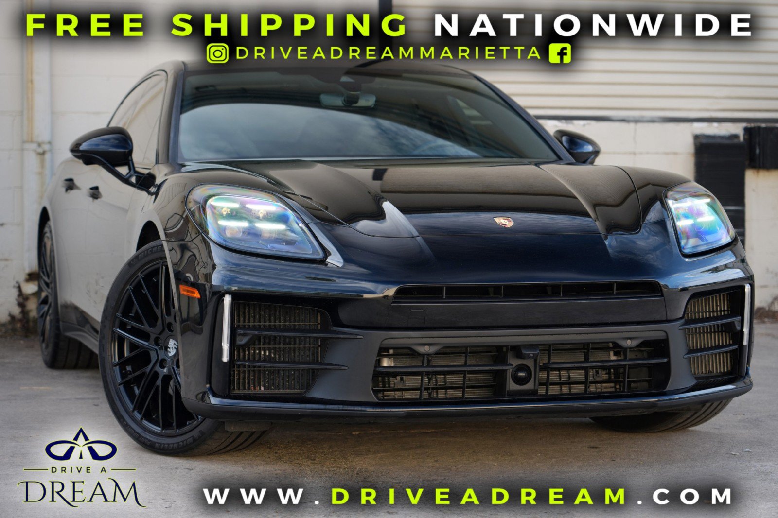 Used 2024 Porsche Panamera w/ Premium Package RWD image 2