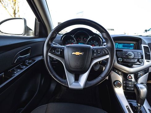 Used 2014 Chevrolet Cruze LT w/ RS Package image 25