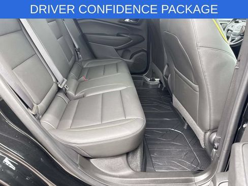Used 2025 Chevrolet Trax ACTIV w/ Driver Confidence Package FWD image 52