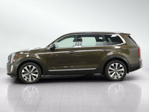 Used 2020 Kia Telluride S w/ S 8 Passenger Seating Package AWD/4WD image 2