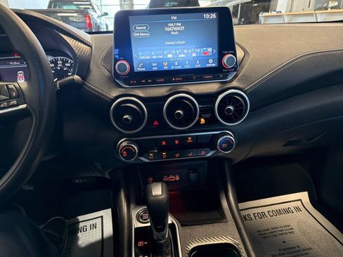 Used 2025 Nissan Sentra SV FWD image 20