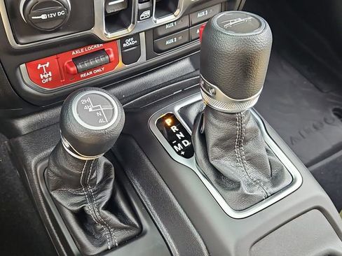 New 2026 Jeep Gladiator Willys image 16